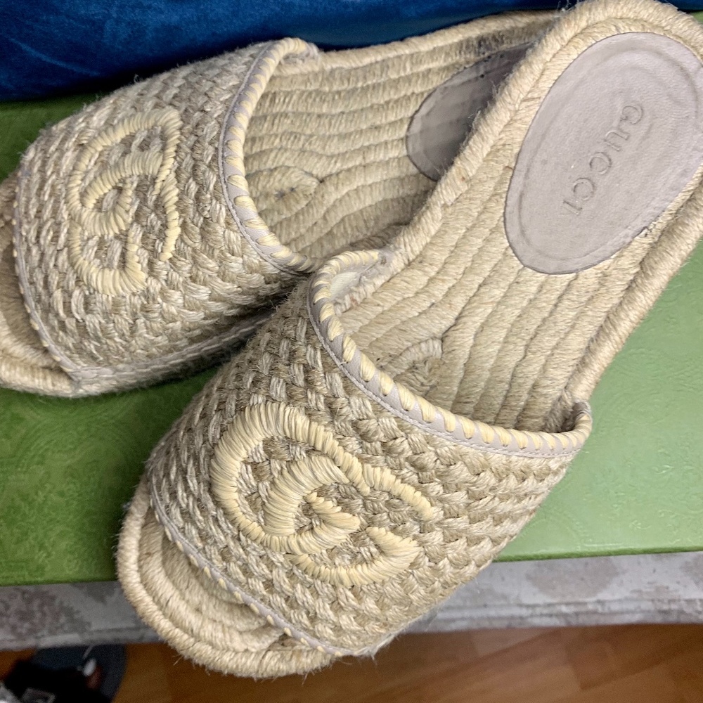 Gucci Unisex Espadrille Slides Women 9 Men 7